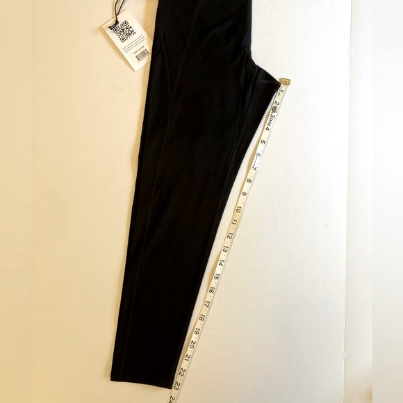 Girlfriend Collective Compressive High-Rise 7/8 Leggings S NWT - Picture 7 of 8